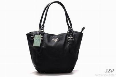 prada handbags079